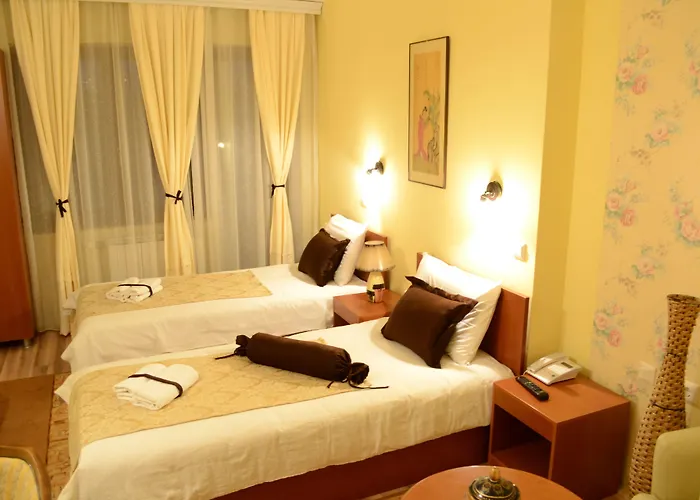 Hotel Pine