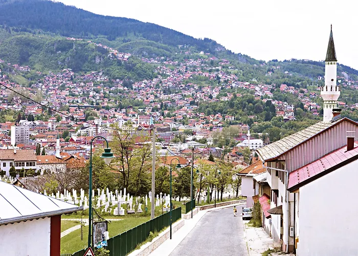 Hotel Aziza