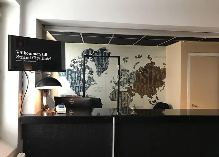 Strand City Hotel