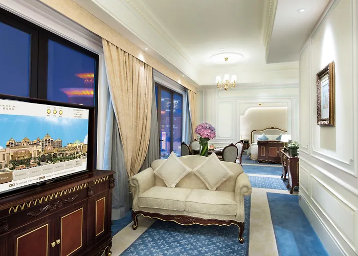 Legend Palace Hotel