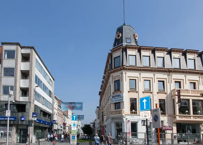 Hotel De Spiegel