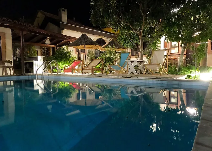 Attalos Suites Hotel