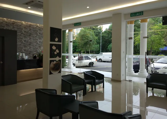 Hotel Alpha