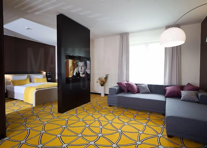 Hotel Eclipse