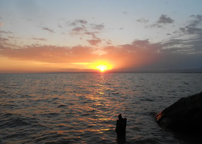 Riversand Hotel With Lake Views,Accra Street,Kisumu,Kenya