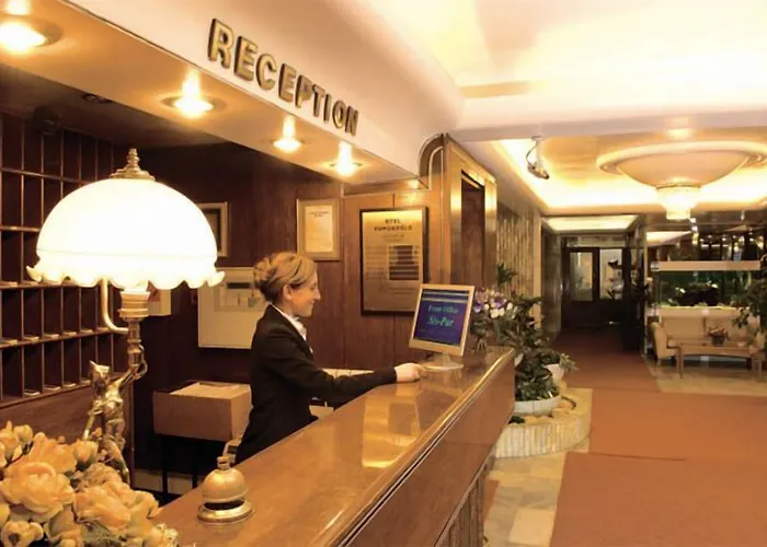 Yumukoglu Hotel Izmir