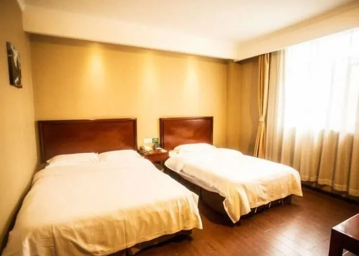 Greentree Inn Nanjing Yuhuatai Scenic Spot China Gate Subway Station Express Hotel