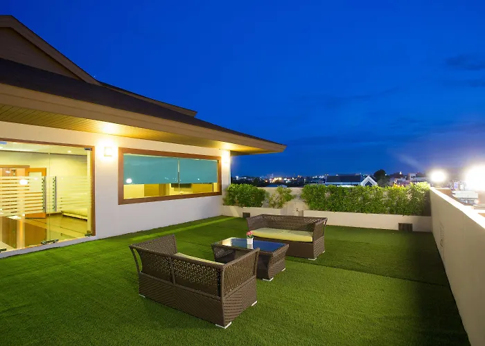 Romantic Khon Kaen Hotel