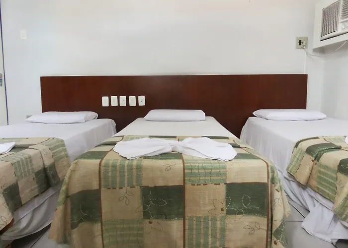 Center Plaza Hotel