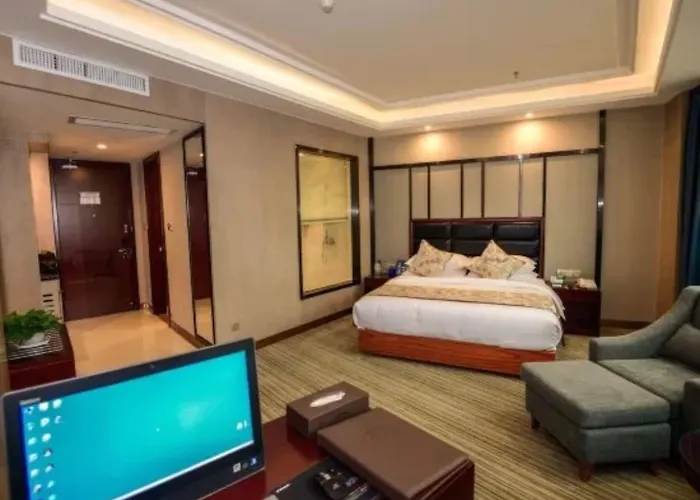 Days Hotel & Suites Shishi