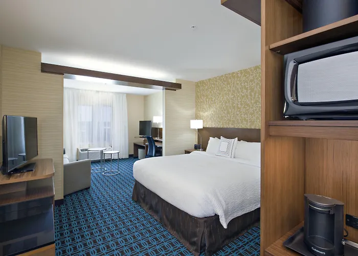 Fairfield Inn & Suites By Marriott Phoenix Tempe/Airport