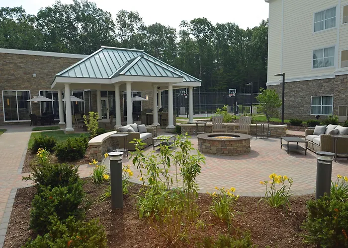 Homewood Suites By Hilton Saratoga Springs