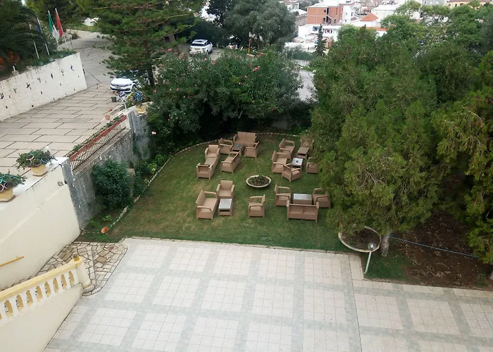 Hôtel LES MIMOSAS TABARKA