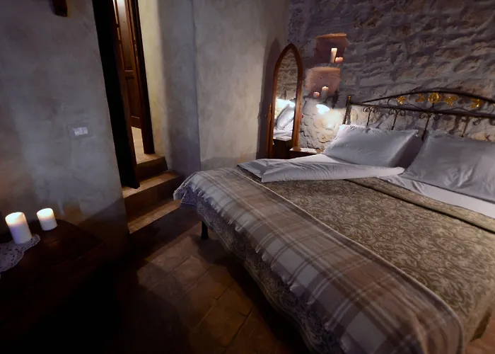Robur Marsorum Albergo Diffuso