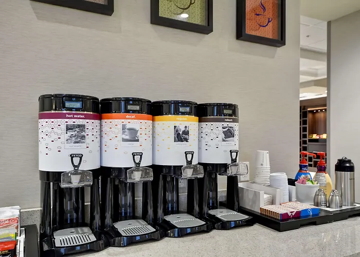 Hampton Inn Livonia Detroit