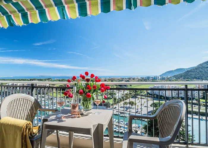 Appart Hotel Mandelieu
