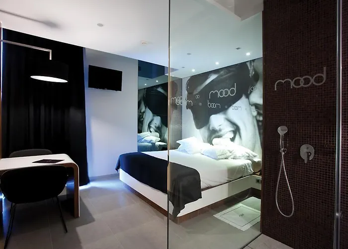 Mood - Private Suites