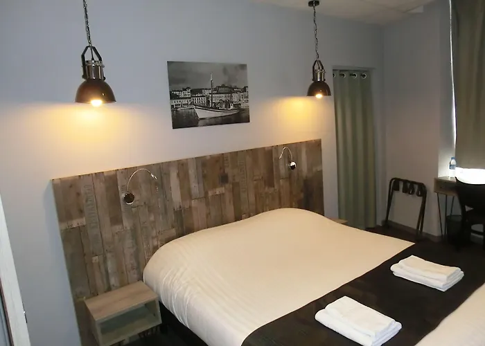 Hotel Sur Le Quai