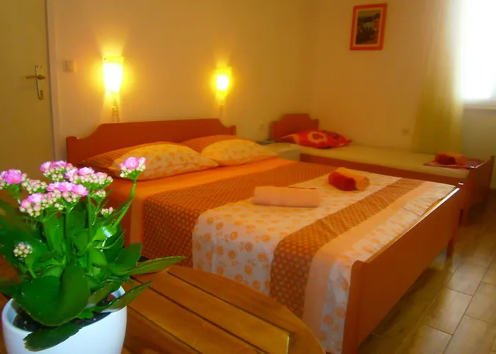 Rooms&Apartments Djanovic