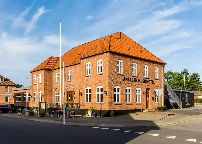 Ansager Hotel Og Hytteby