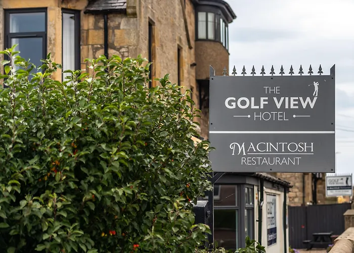 GOLF View Hotel&Macintosh Restaurant