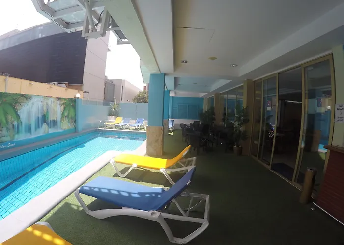 Hotel Golden Sand