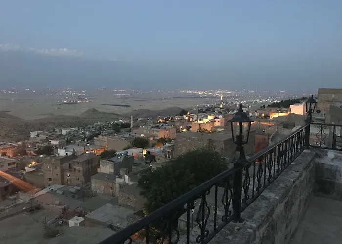 Kasr-I Abbas Hotel