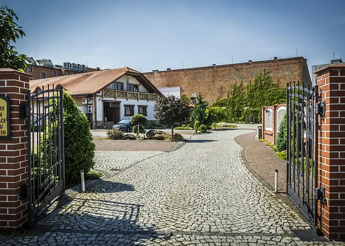 Katerain Hotel, Restaurace, Wellness