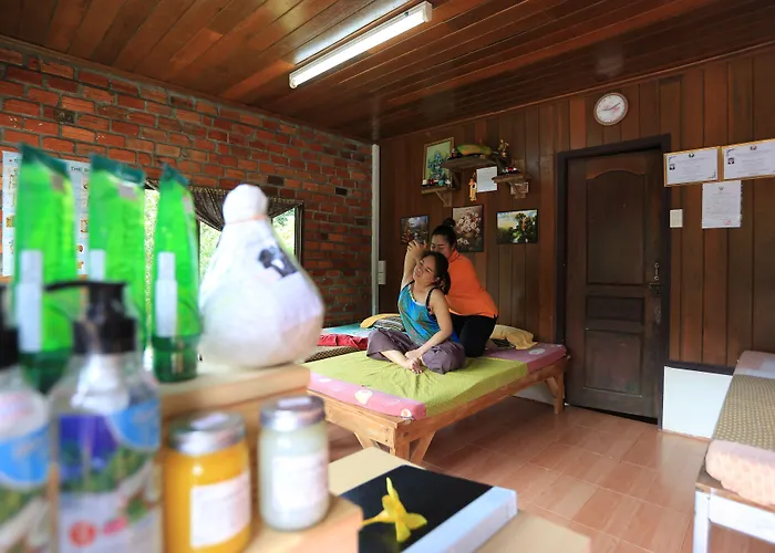 Baan Suan Homestay Koh Kood