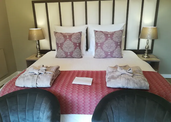 Mount Shekinah Country Hotel