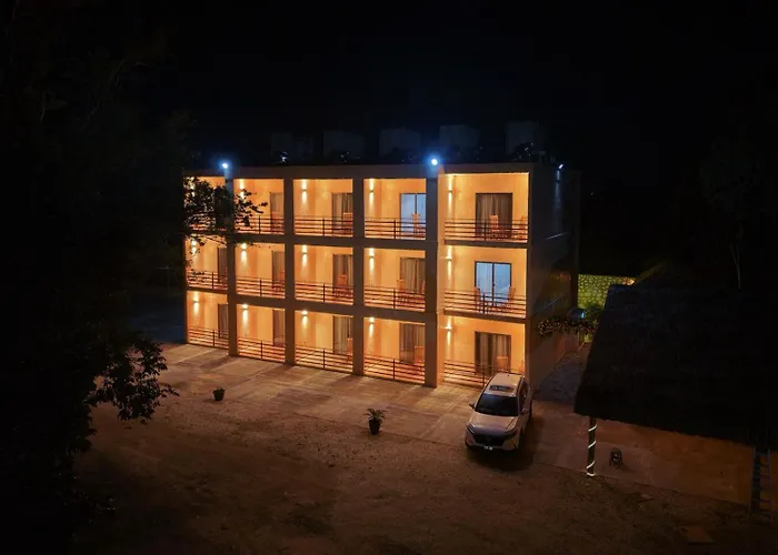 Hotel El Paraiso Calakmul - Jungle Experience