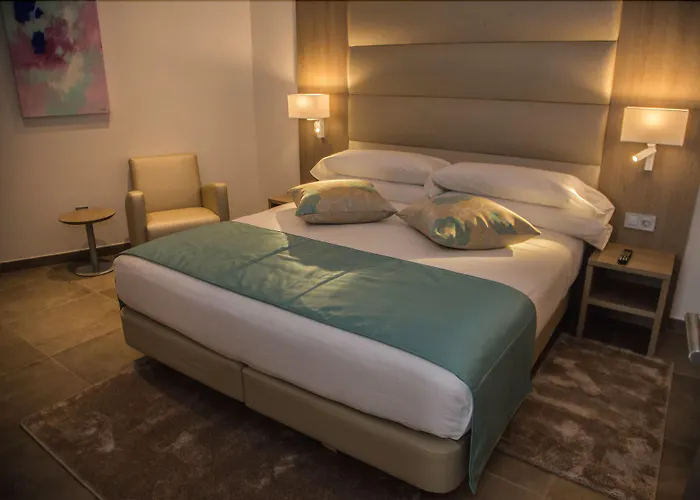 Az Hotels Zephyr
