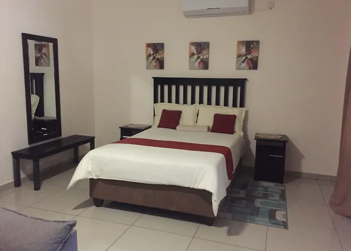 Lediba Guest Lodge