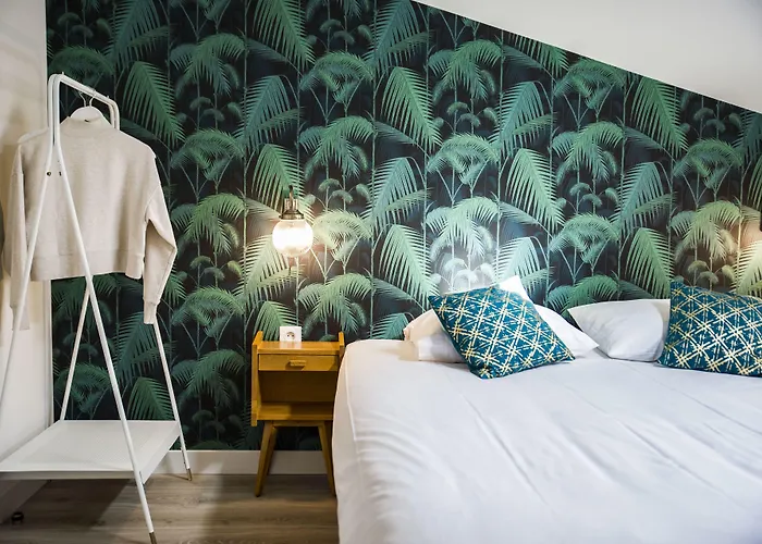 Georges Hostel&Café