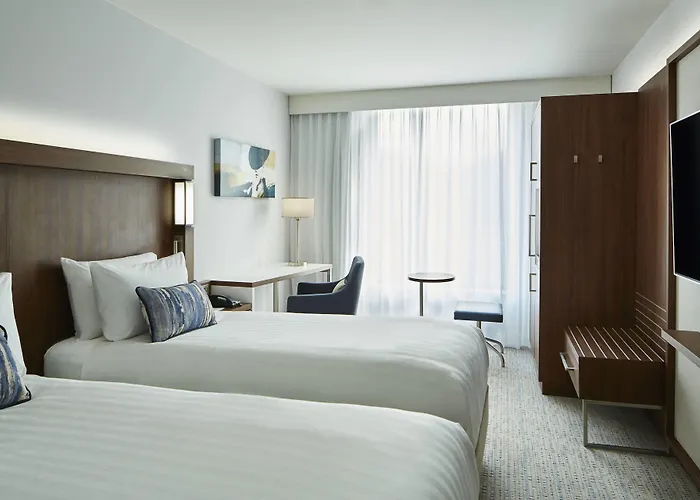 Courtyard By Marriott Luton Airport