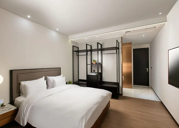 N Bridge Hotel Jeon Ju
