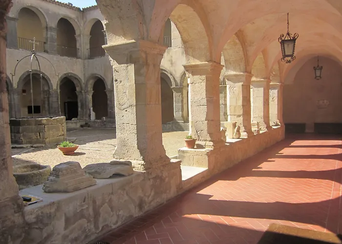 Hotel Castello di Altomonte