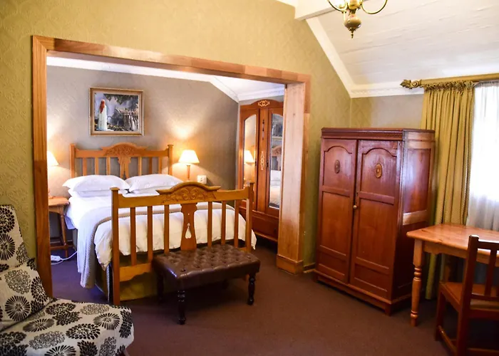 Hobbit Boutique Hotel