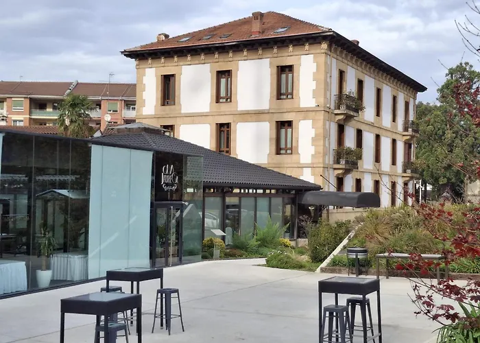 Hotel Olajauregi