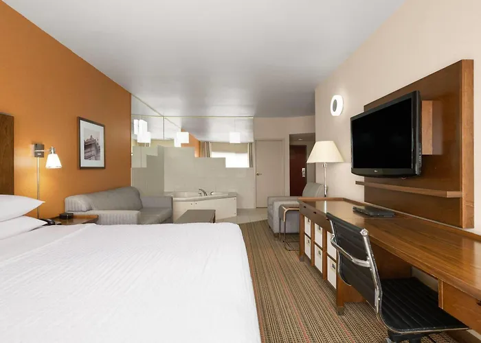 Lakeview Signature, Trademark Collection By Wyndham