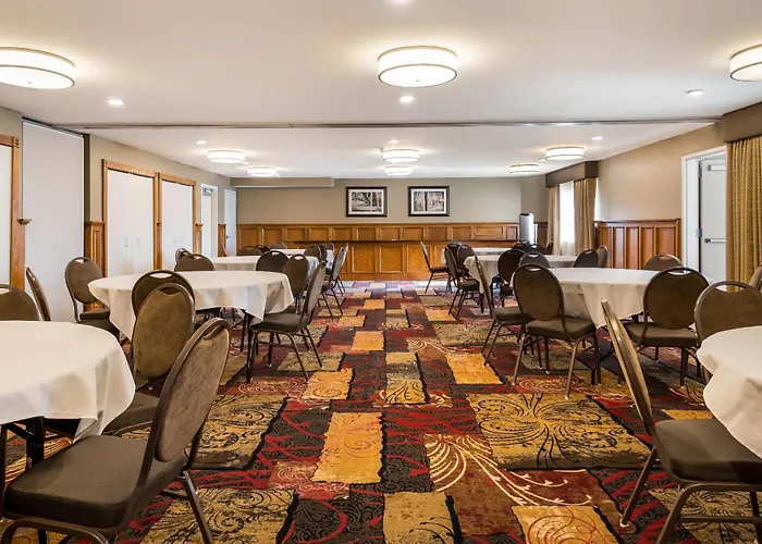 Country Inn & Suites By Radisson, Grandville-Grand Rapids West, Mi
