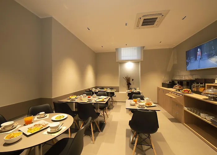 Hotel H21 Milan