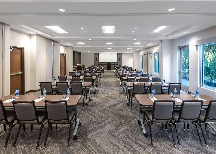 Hyatt Place San Jose Airport