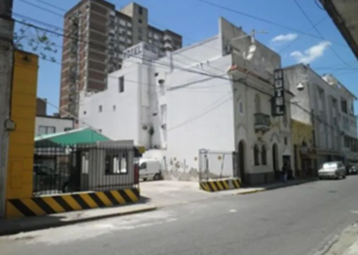 EMPERATRIZ HOTEL familiar