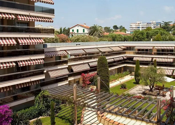 The Originals Residence, Les Strelitzias