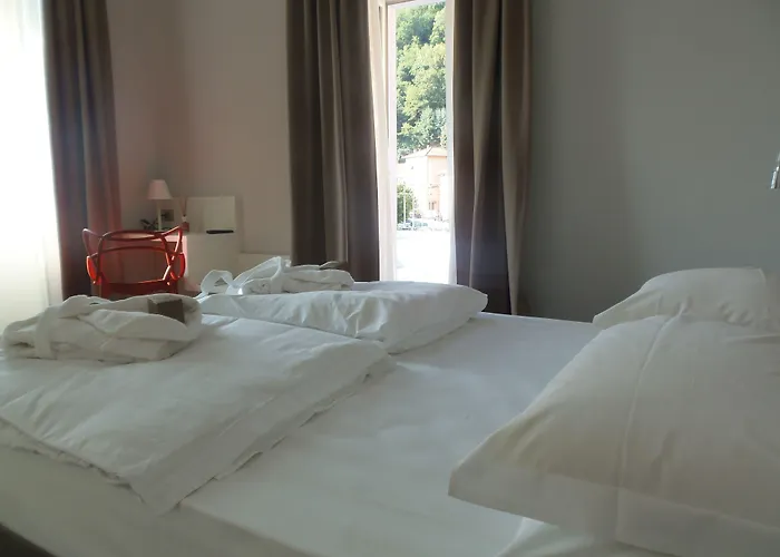 Albergo Dongo