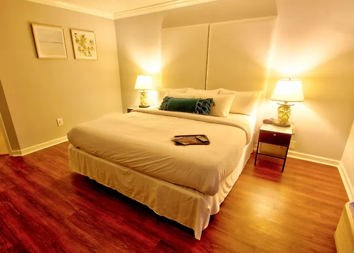 Fort Lauderdale Grand Hotel