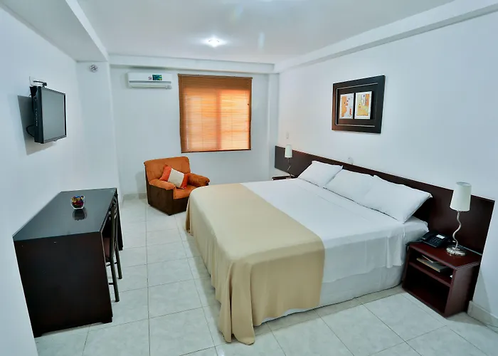 Casablanca Hotel, Restobar, Catering, Eventos & Turismo En Garzon