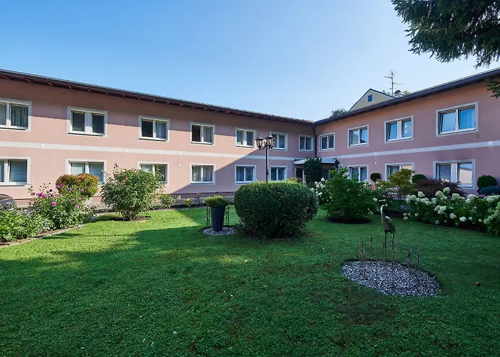 Hotel Ganslhof - Adults Only