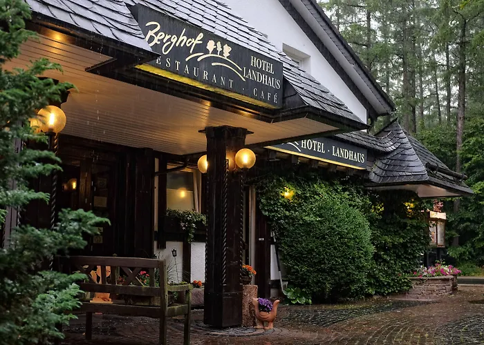 Hotel Landhaus Berghof Wenden 
